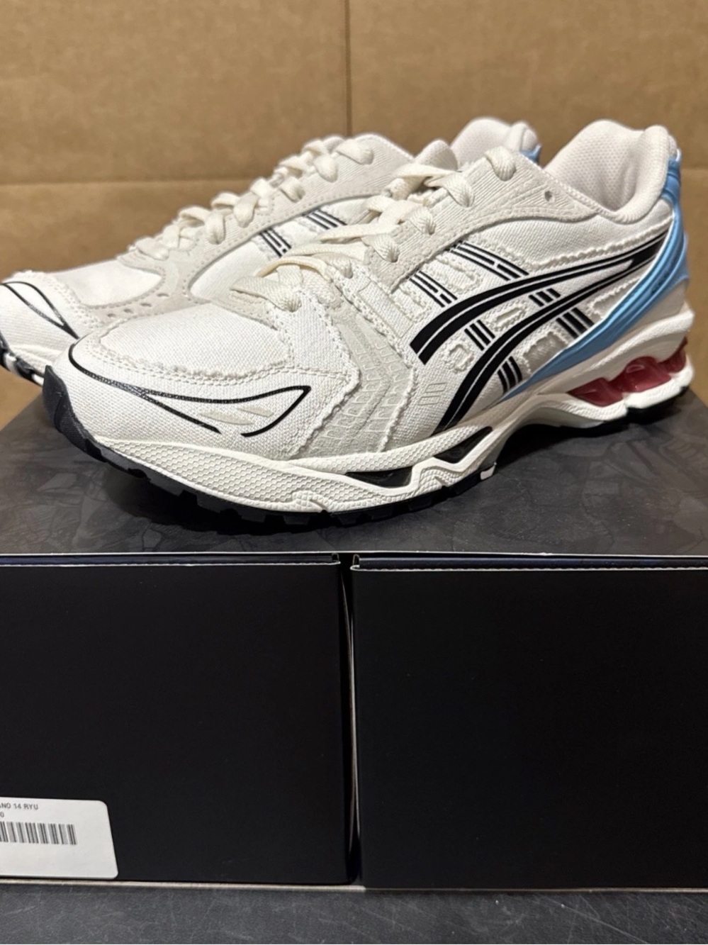 Asics Gel-Kayano 14 Kith Marvel Vs Capcom Ryu AI1203B011-100 Mens Size 8 DS